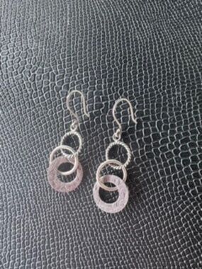Silpada Vintage W1616 Triple Threat Wire Earrings